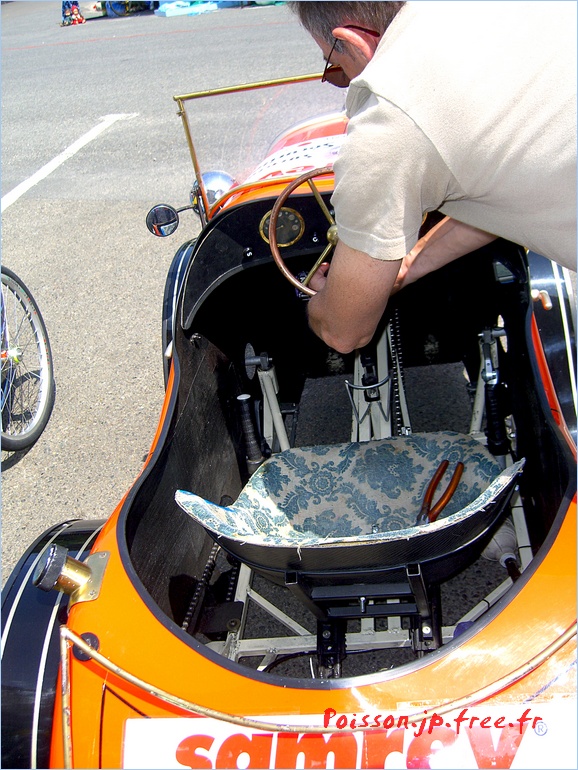 Details 20